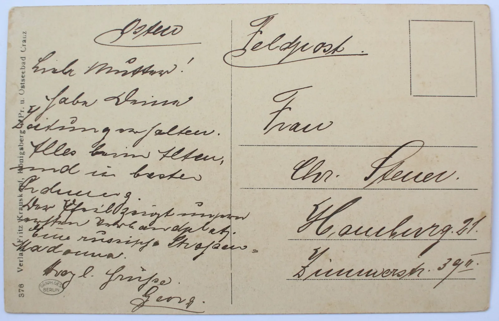 Feldpostkarte in Kurrent von 1943: links die Nachricht an die Mutter, rechts die Anschrift Frau Chr. Steuer, Hamburg